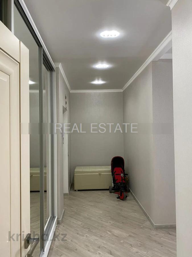 Фото Квартира, 2 комн, 70 м², 11/18 эт.