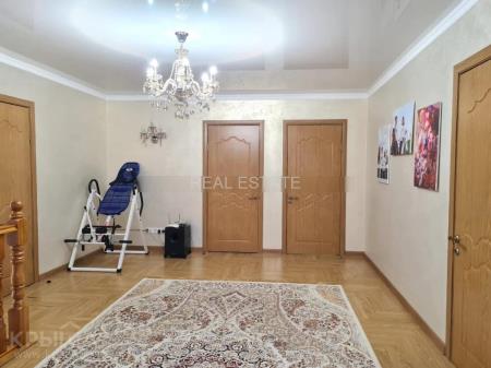 Фото Отдельный дом, 4 комн, 250м²
