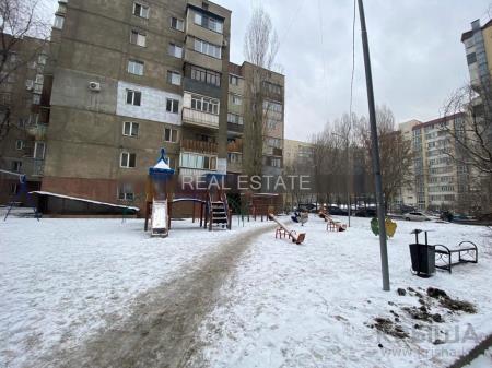 Фото Квартира, 1 комн, 40 м², 2/12 эт., 2000 г.п.