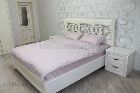 Фото Квартира, 2 комн, 70 м², 11/18 эт.